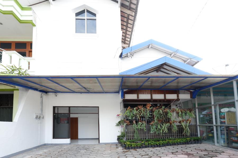 Super Oyo 90426 Near Mall Ciputra 2 Semarang Exterior foto